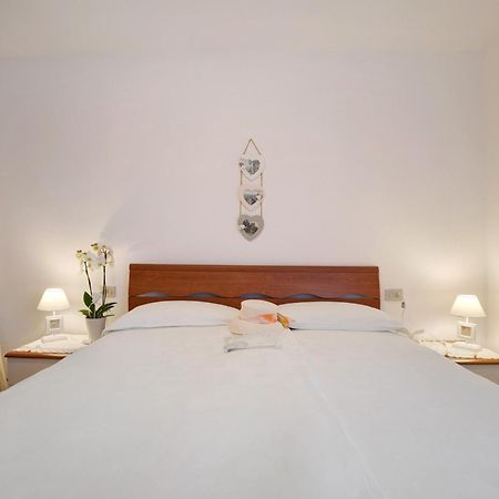 Stella Del Garda 2 Con Terrazza Apartment Tignale Ngoại thất bức ảnh