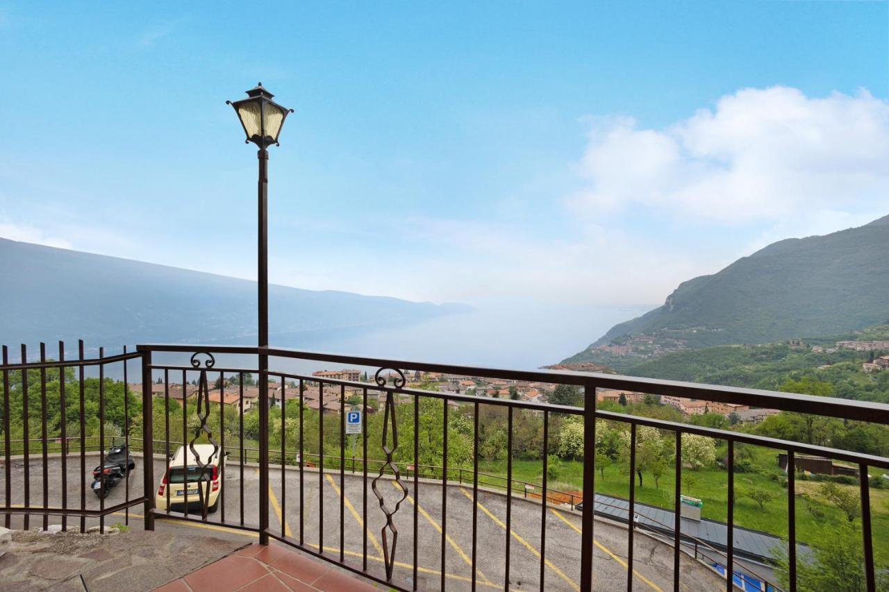 Stella Del Garda 2 Con Terrazza Apartment Tignale Ngoại thất bức ảnh