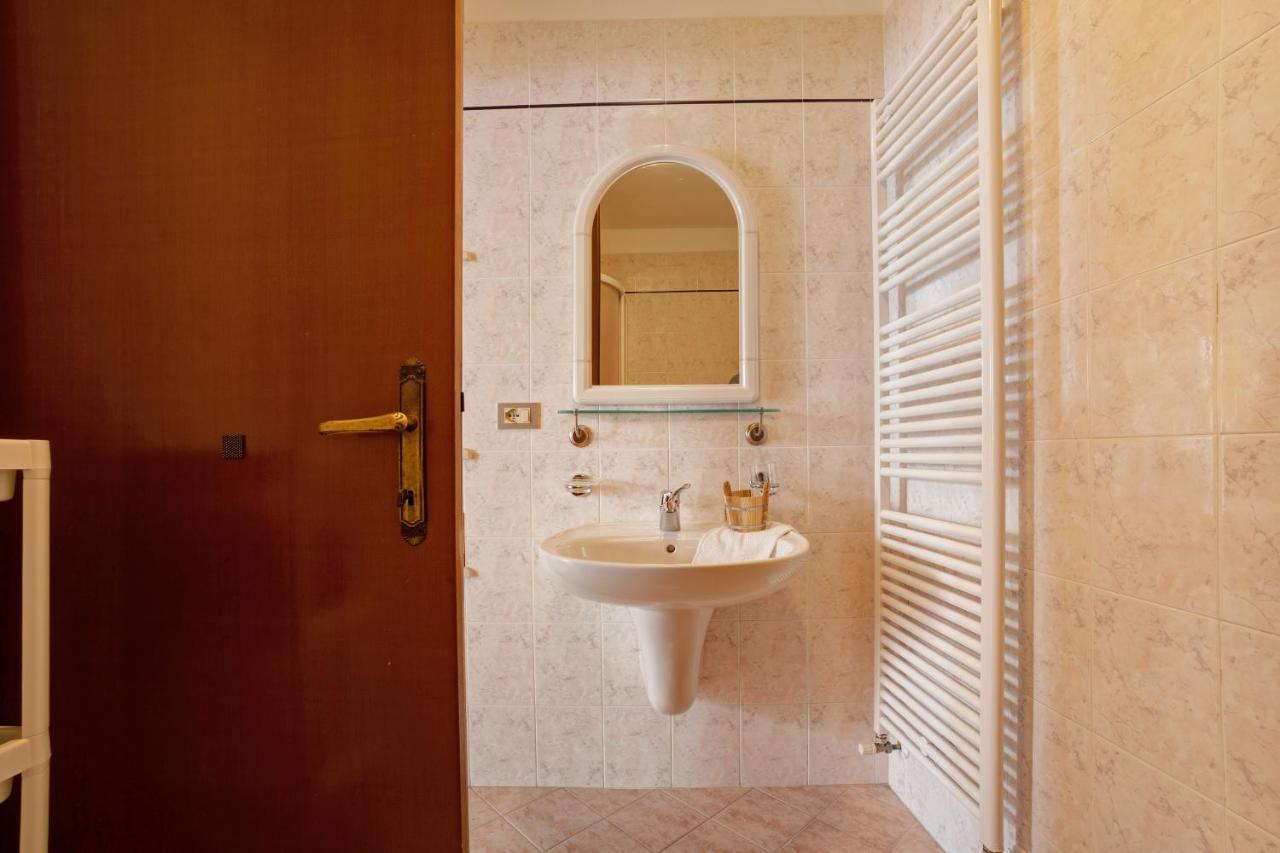 Stella Del Garda 2 Con Terrazza Apartment Tignale Ngoại thất bức ảnh