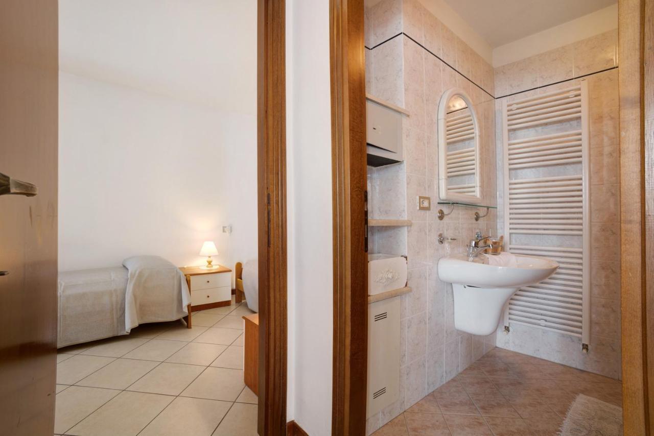 Stella Del Garda 2 Con Terrazza Apartment Tignale Ngoại thất bức ảnh
